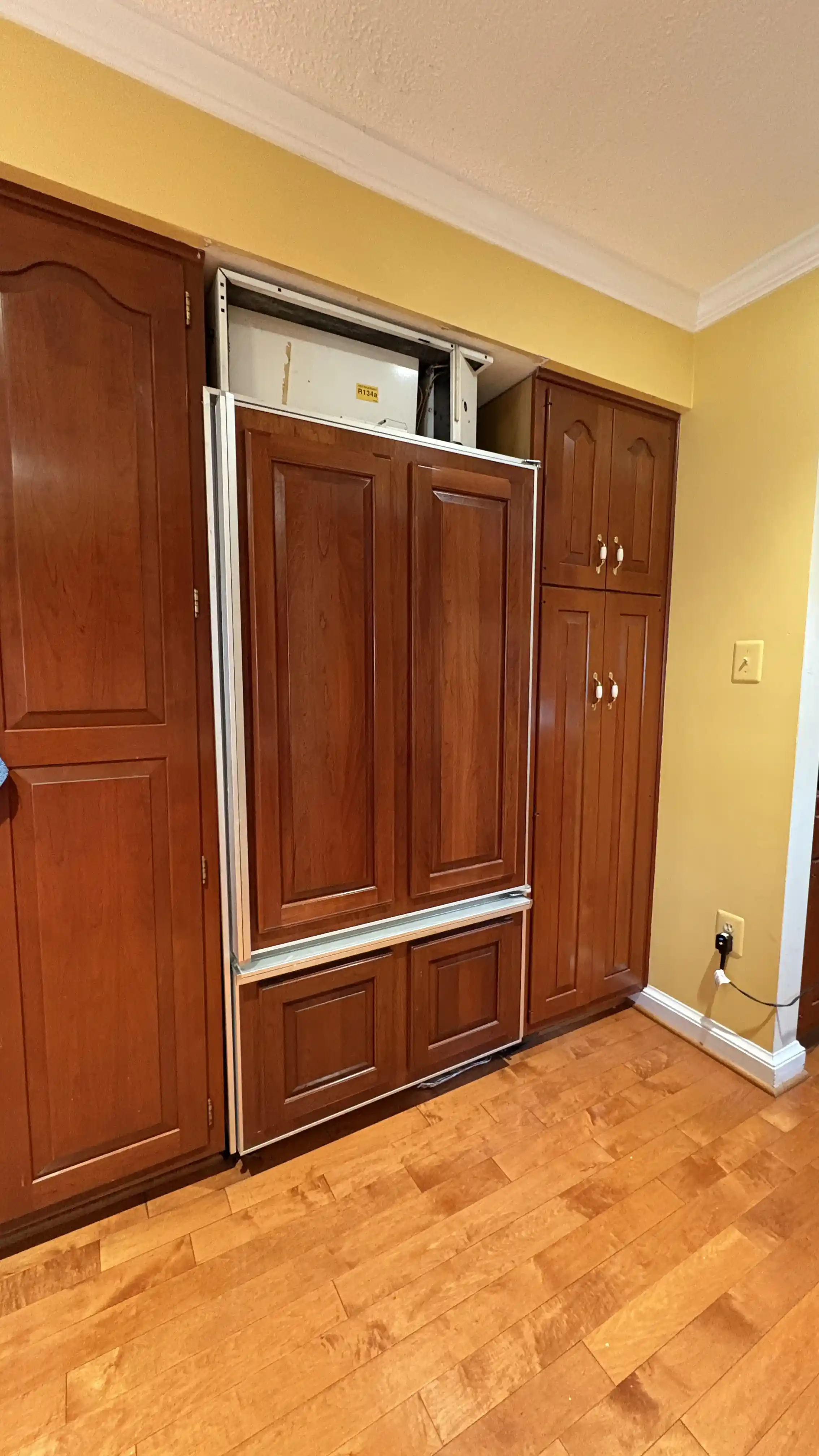 Sub-Zero Built-in Refrigerator Service